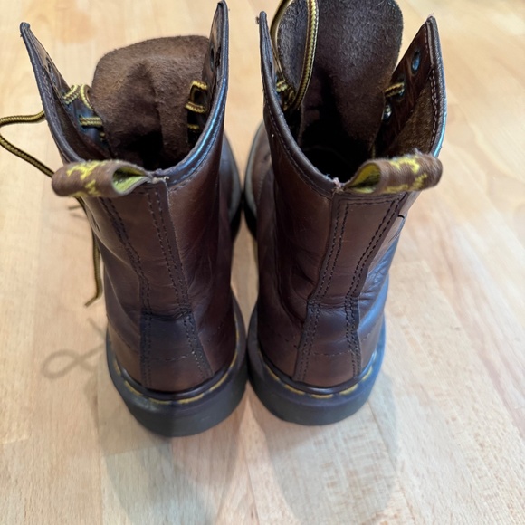 Vintage Doc Marten's, purchased Christmas 1998 PLEASE READ FOR SIZING INFO - Picture 5 of 8